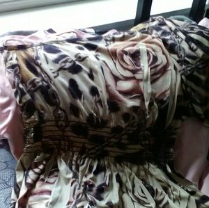 Cute one sleeve dress shirt